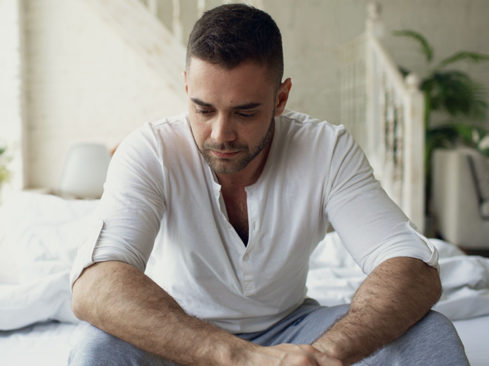 Low Testosterone in Men: Signs, Causes & When to Get Tested
